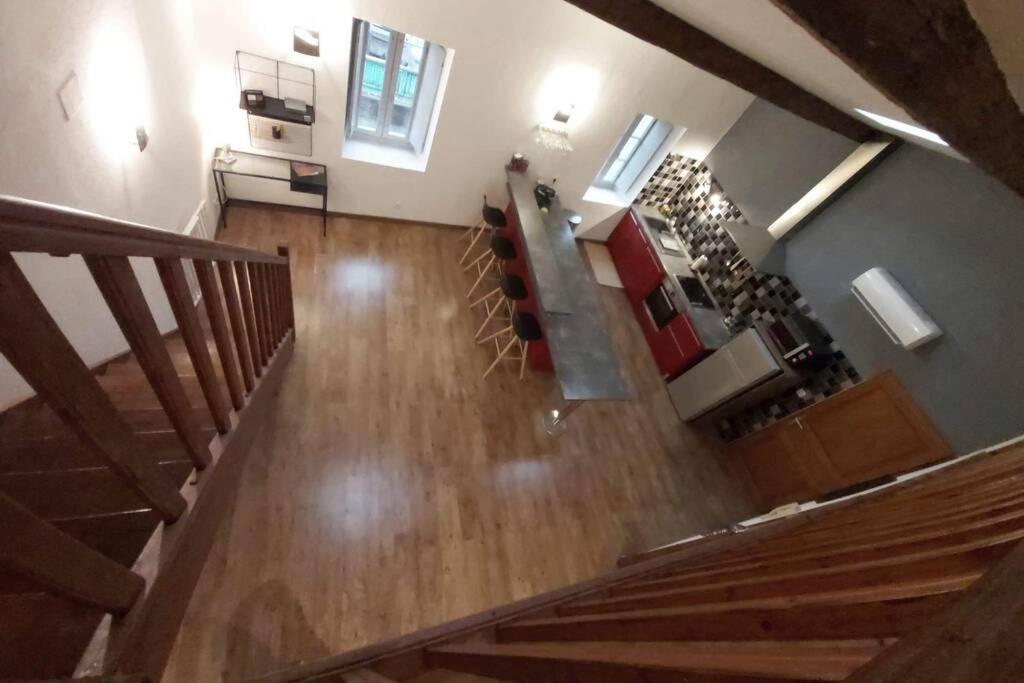 Le 68B Apartment การ์กาซอน ภายนอก รูปภาพ